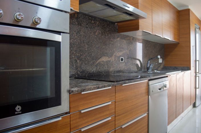 Image No.5-3 Bed Flat for sale