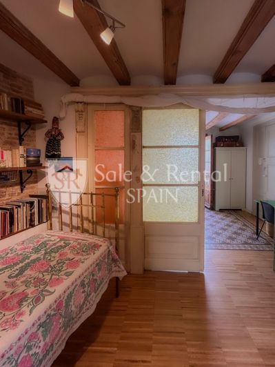 Image No.14-3 Bed Flat for sale