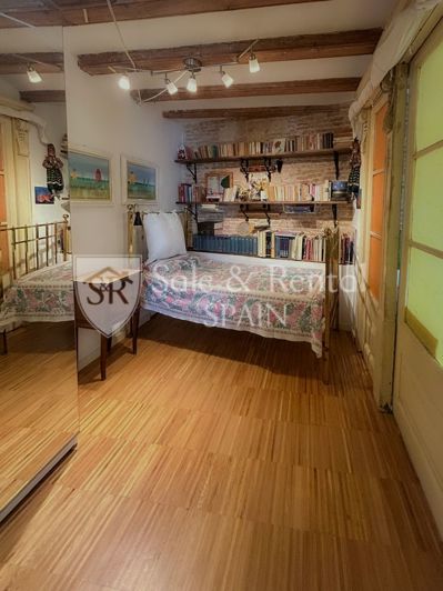 Image No.20-3 Bed Flat for sale