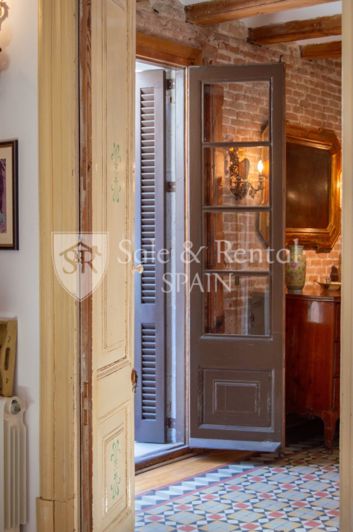 Image No.42-3 Bed Flat for sale