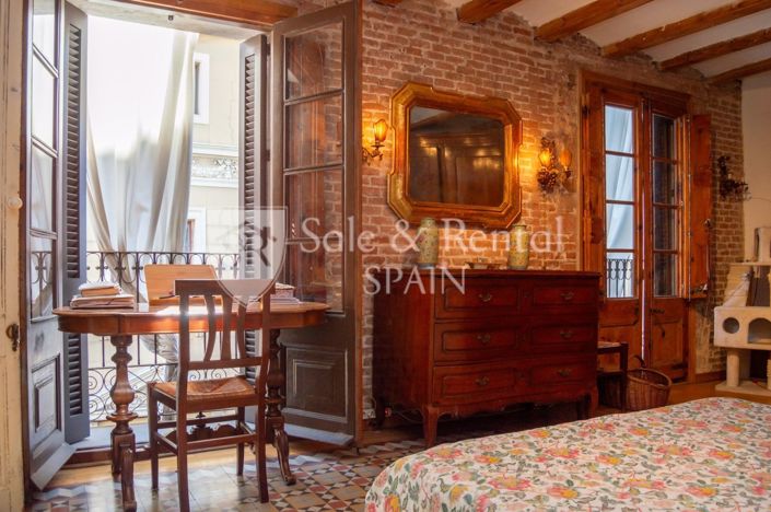 Image No.45-3 Bed Flat for sale