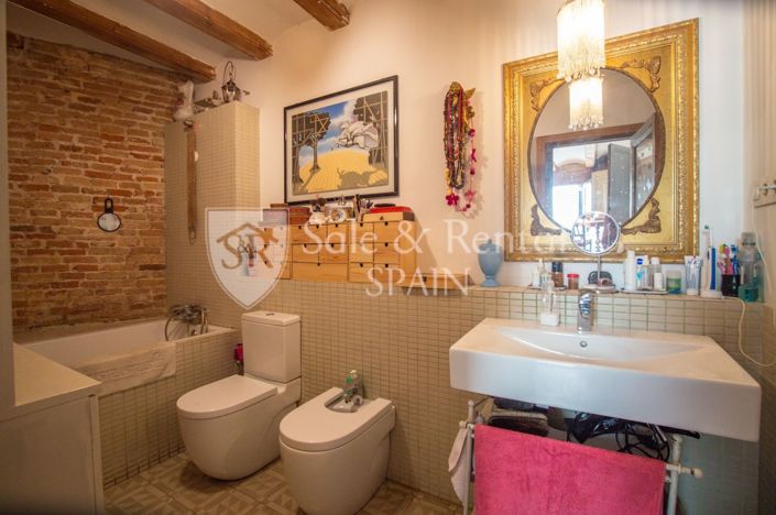 Image No.50-3 Bed Flat for sale