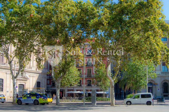 Image No.54-3 Bed Flat for sale