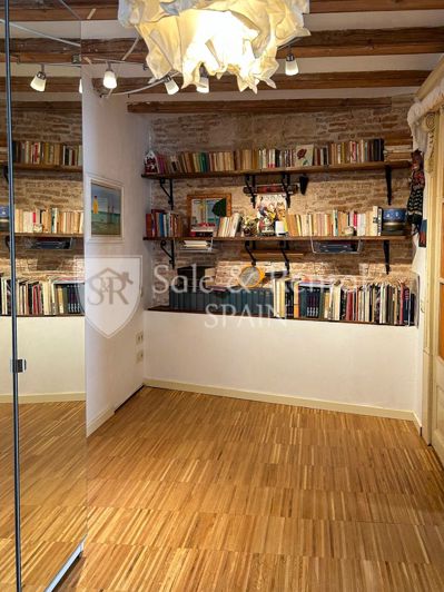 Image No.7-3 Bed Flat for sale