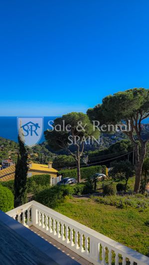 Image No.28-5 Bed Villa for sale