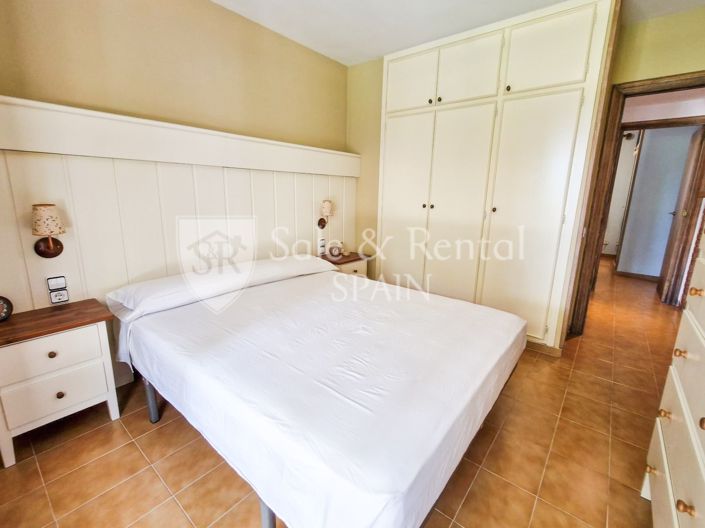 Image No.16-3 Bed Flat for sale