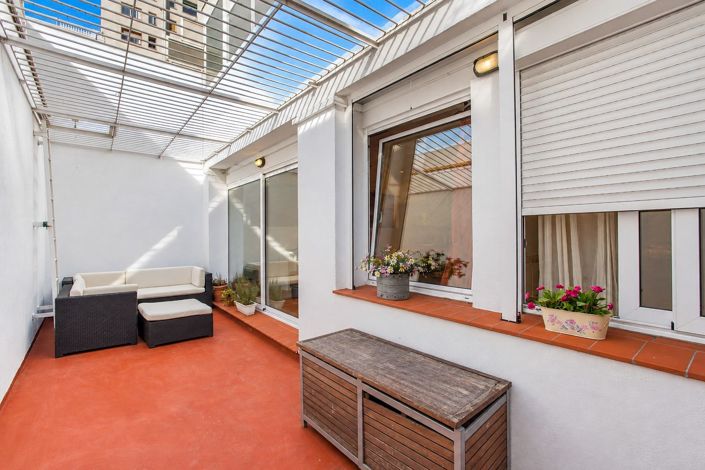 Image No.14-4 Bed Flat for sale