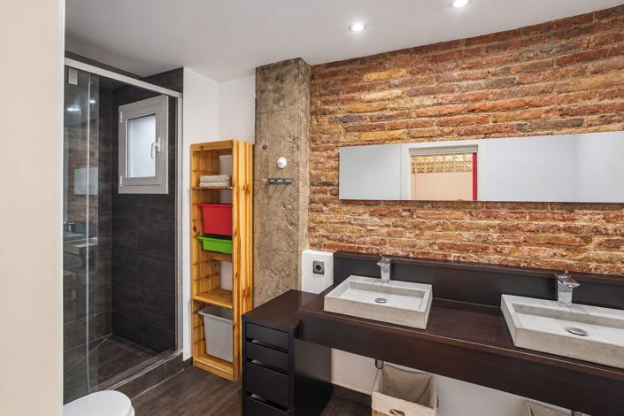 Image No.30-4 Bed Flat for sale