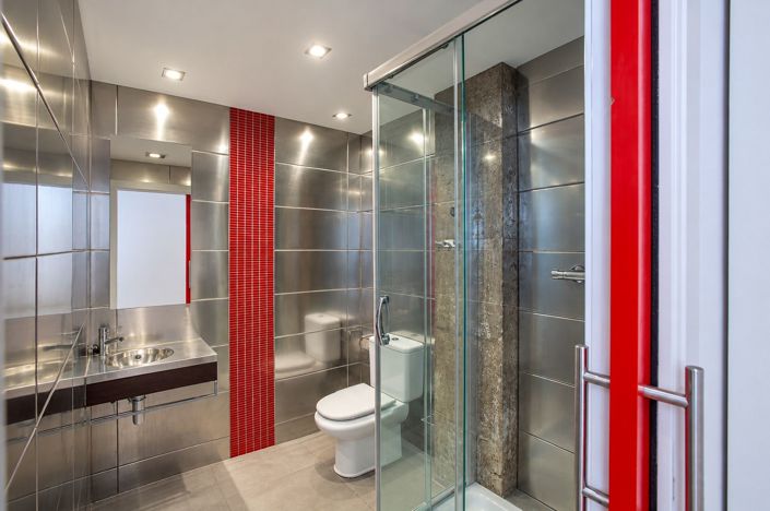 Image No.32-4 Bed Flat for sale