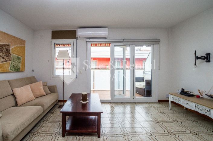 Image No.14-3 Bed Flat for sale