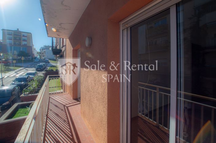 Image No.23-4 Bed Townhouse for sale
