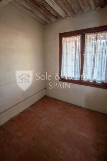 Image No.29-4 Bed Townhouse for sale