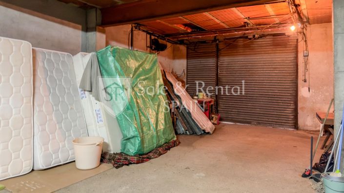Image No.37-4 Bed Townhouse for sale