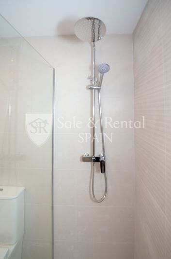 Image No.9-3 Bed Townhouse for sale