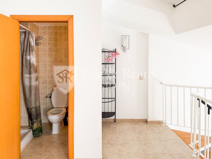 Image No.11-2 Bed Flat for sale