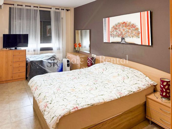 Image No.5-2 Bed Flat for sale