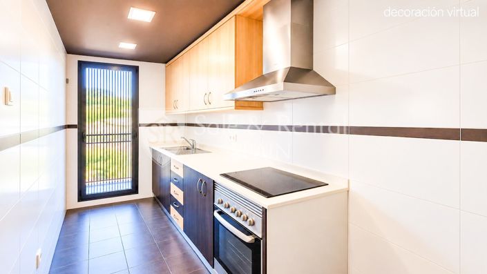 Image No.15-3 Bed Flat for sale