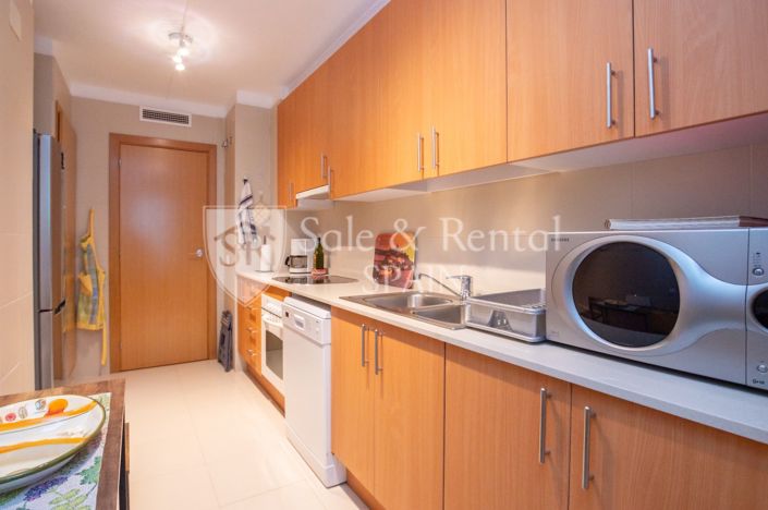 Image No.13-2 Bed Flat for sale