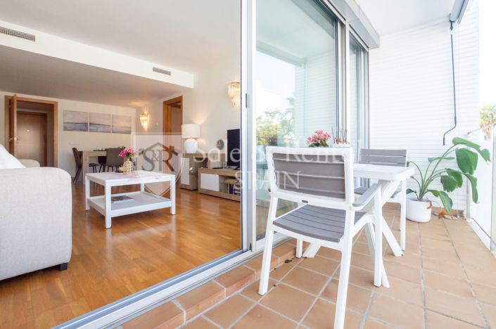 Image No.25-2 Bed Flat for sale