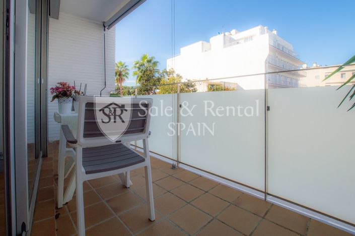 Image No.26-2 Bed Flat for sale