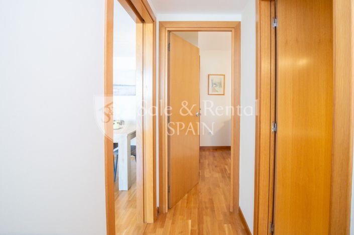 Image No.27-2 Bed Flat for sale