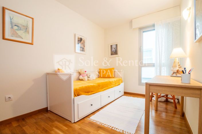 Image No.28-2 Bed Flat for sale