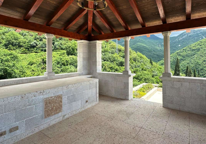 Image No.15-Maison / Villa de 7 chambres à vendre à Donja Lastva