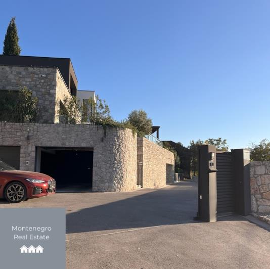 Image No.4-3 Bed Villa for sale