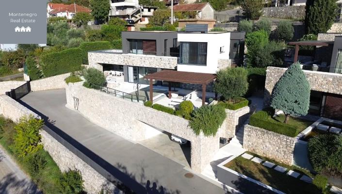 Image No.4-Villa de 4 chambres à vendre à Podgorica