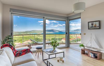 1 - Kavac, Appartement