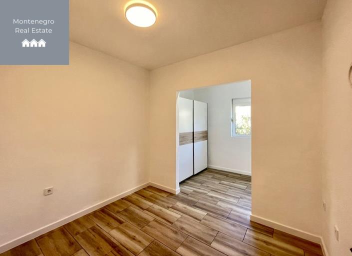 Image No.10-Villa de 4 chambres à vendre à Mrcevac