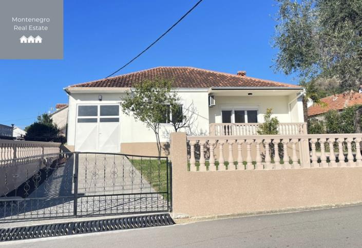 Image No.1-Villa de 4 chambres à vendre à Mrcevac