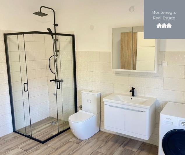 Image No.12-Villa de 4 chambres à vendre à Mrcevac