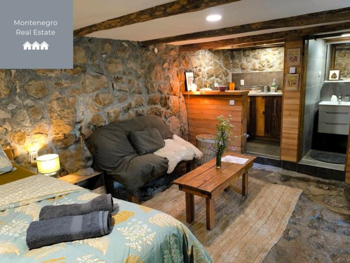 Image No.15-Maison / Villa de 4 chambres à vendre à Rijeka Crnojevica