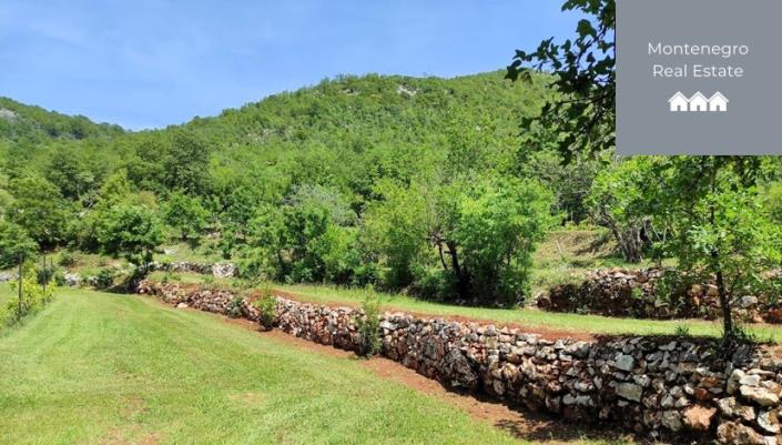 Image No.19-Maison / Villa de 4 chambres à vendre à Rijeka Crnojevica