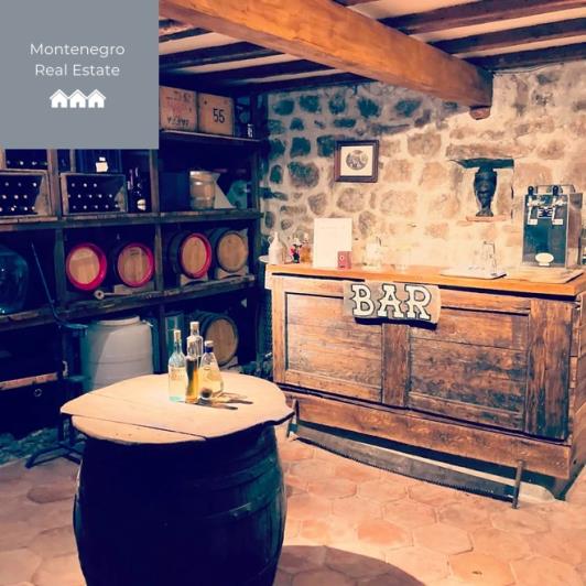 Image No.10-Maison / Villa de 4 chambres à vendre à Rijeka Crnojevica