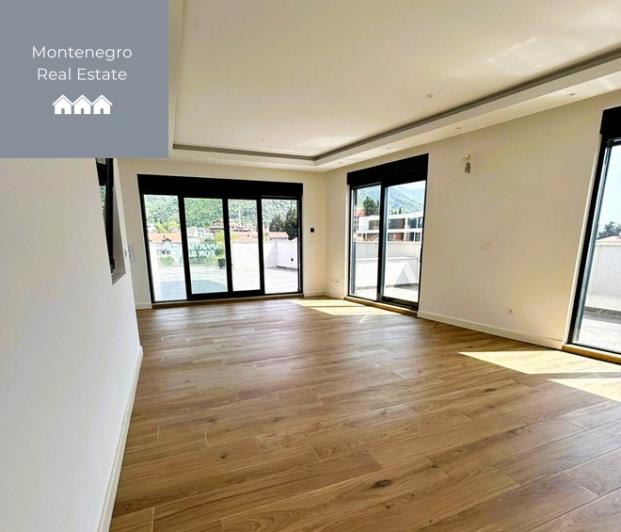 Image No.2-Penthouse de 2 chambres à vendre à Donja Lastva