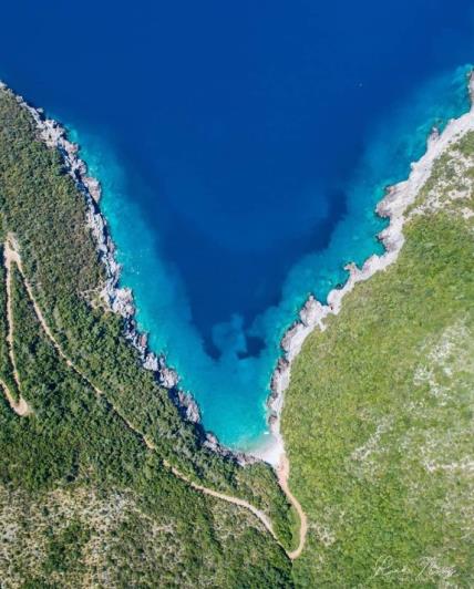 Image No.2-Chalet à vendre à Kotor