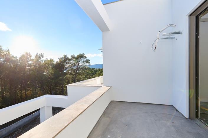 Image No.6-Appartement de 2 chambres à vendre à Mrcevac