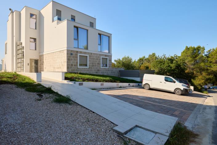 Image No.11-Appartement de 2 chambres à vendre à Mrcevac