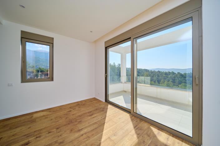 Image No.17-Appartement de 2 chambres à vendre à Mrcevac