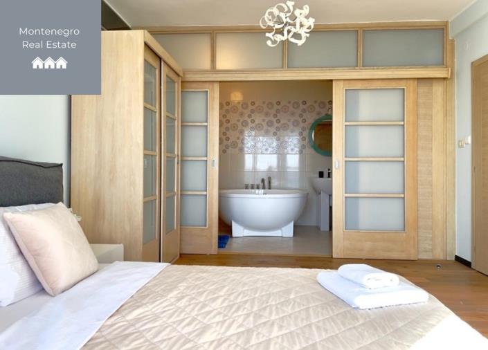 Image No.6-3 Bed Villa for sale