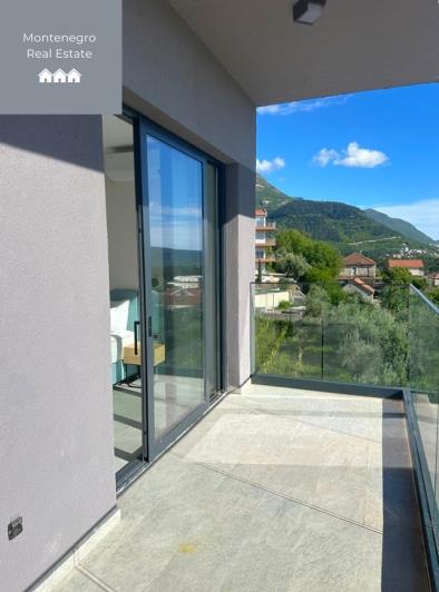 Image No.9-Appartement de 1 chambre à vendre à Kavac