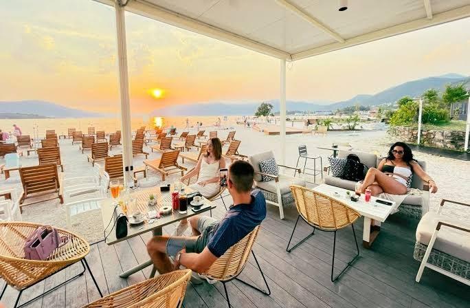 Image No.16-Appartement de 1 chambre à vendre à Kavac