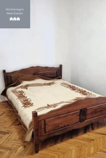 Image No.10-3 Bed House for sale