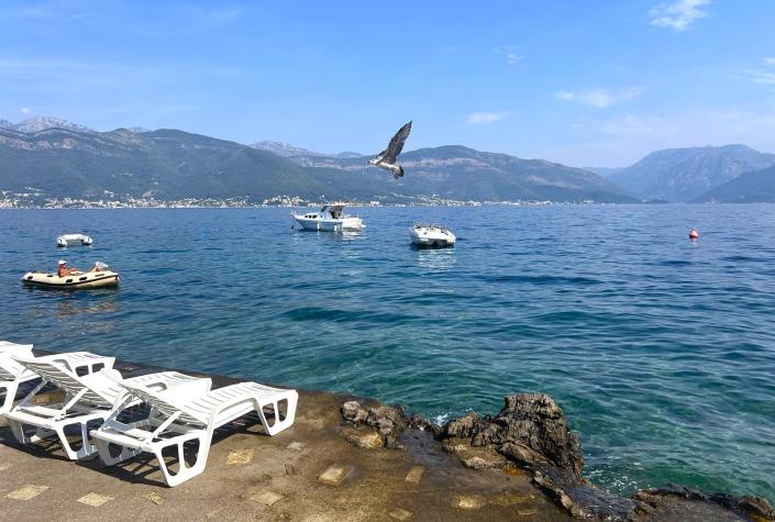 Image No.3-Jumelé de 3 chambres à vendre à Tivat