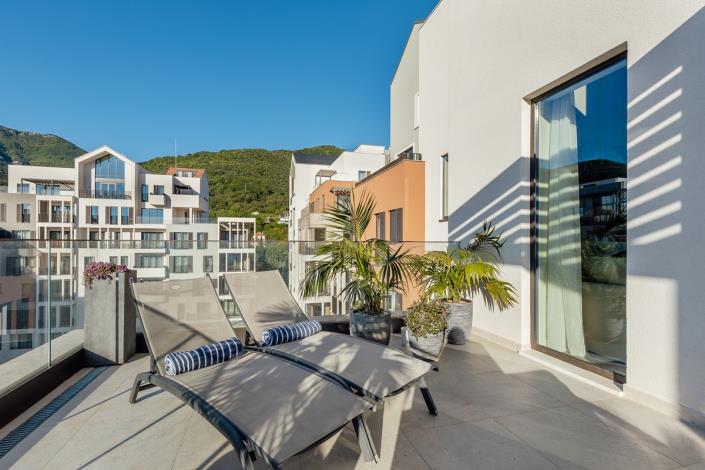 Image No.25-2 Bed Penthouse for sale