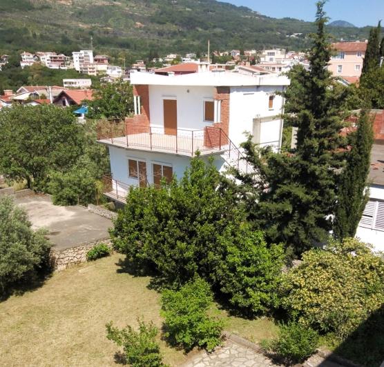 Image No.4-Maison de 3 chambres à vendre à Dobre Vode