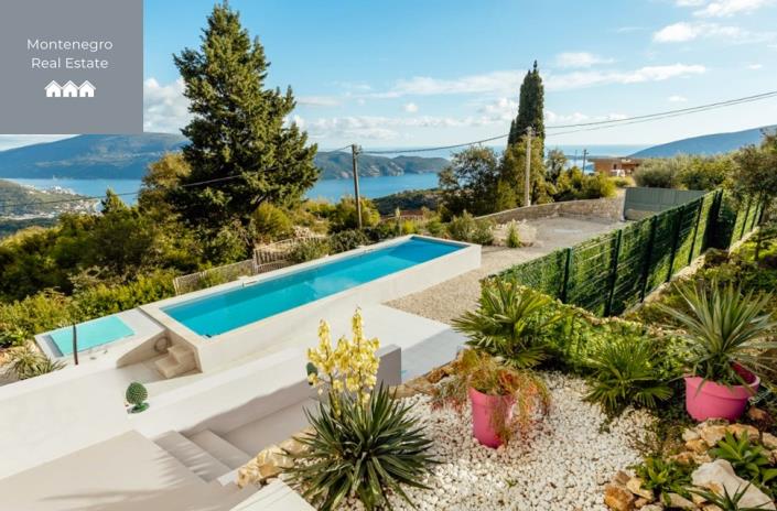 Image No.1-2 Bed House/Villa for sale