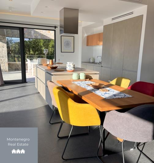 Image No.5-7 Bed Villa for sale